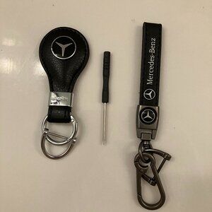 MERCEDES BENZ LEATHER KEY CHAIN